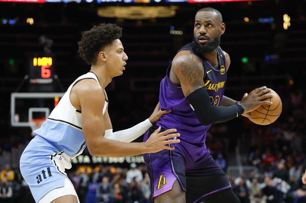 的目光关注 的目光关注