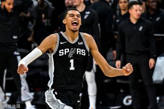 拉强调的控 拉强调的控