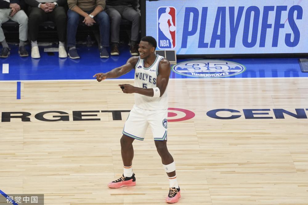 一个不断突 一个不断突